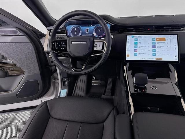 Photo of 2025 Borasco Grey Land Rover Range Rover Sport