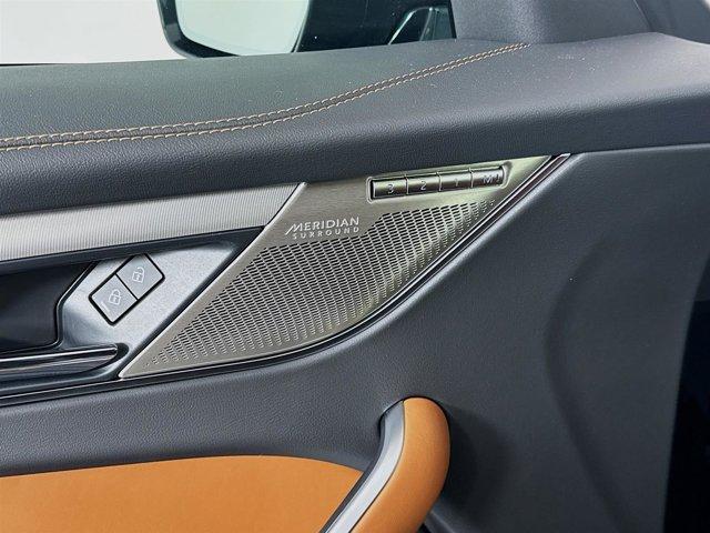 Photo of 2025 Santorini Black Jaguar F-PACE