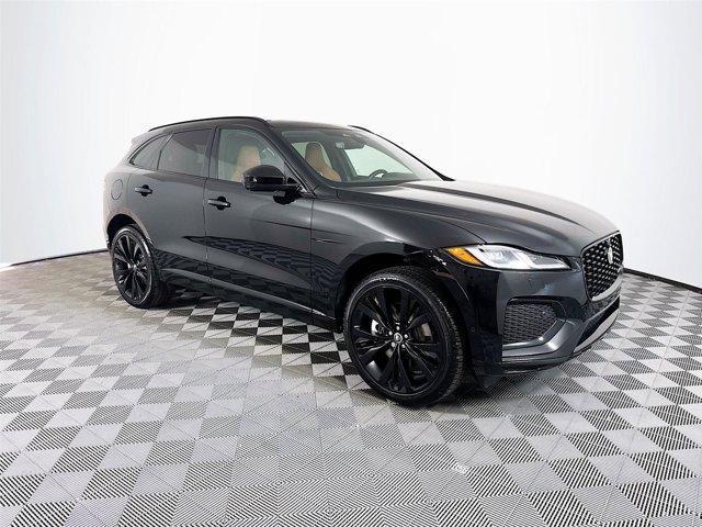 Photo of 2025 Santorini Black Jaguar F-PACE