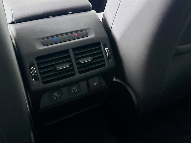 Photo of 2025 Varesine Blue Land Rover Discovery Sport