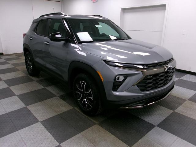 Photo of 2026 Sterling Gray Metallic Chevrolet Trailblazer