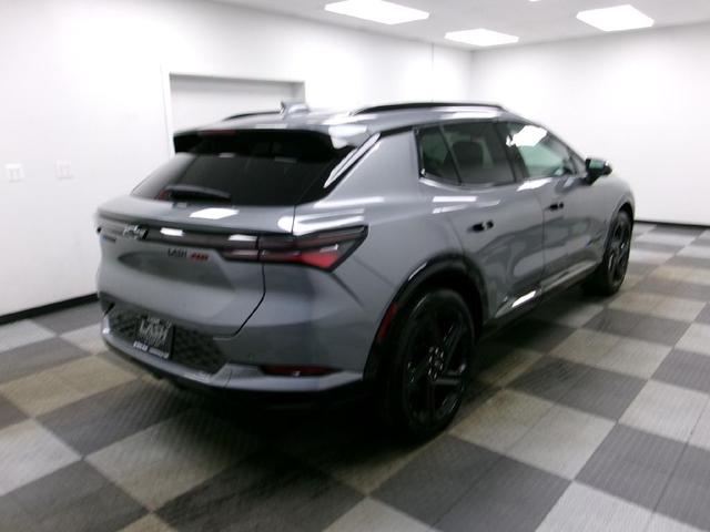 Photo of 2025 Sterling Gray Metallic Chevrolet Equinox EV