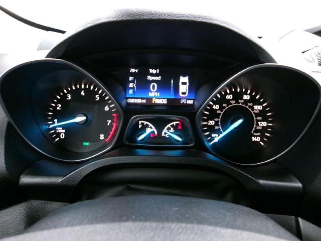 Photo of 2017 Lightning Blue Metallic Ford Escape