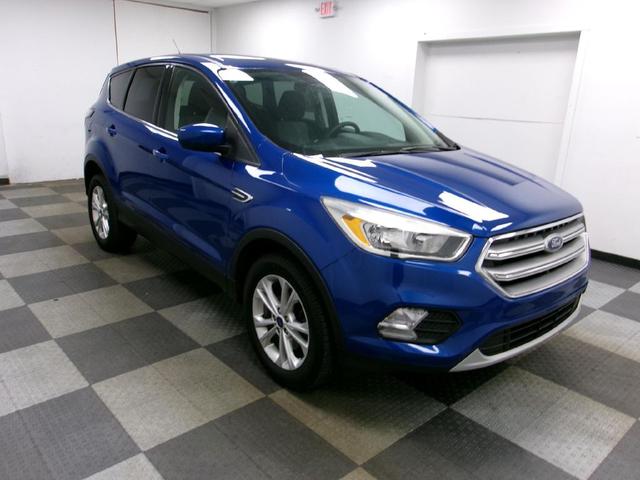 Photo of 2017 Lightning Blue Metallic Ford Escape