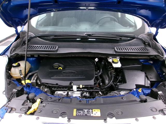 Photo of 2017 Lightning Blue Metallic Ford Escape