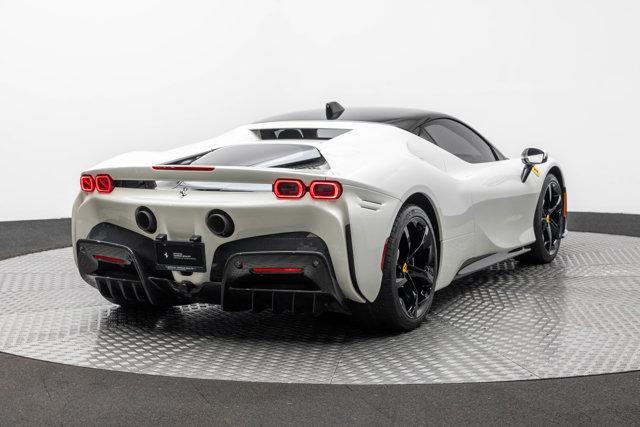 Photo of 2024 Bianco Avus Ferrari SF90 Stradale