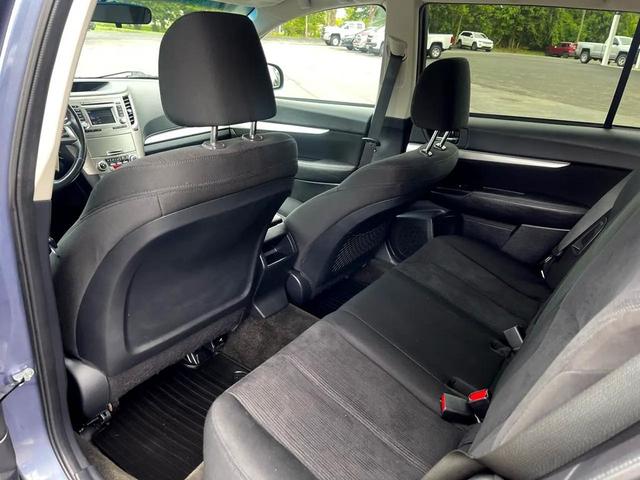 Photo of 2014 Blue Subaru Outback