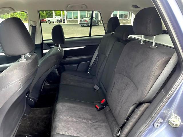 Photo of 2014 Blue Subaru Outback