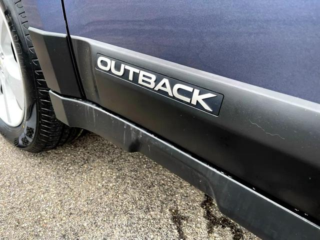 Photo of 2014 Blue Subaru Outback