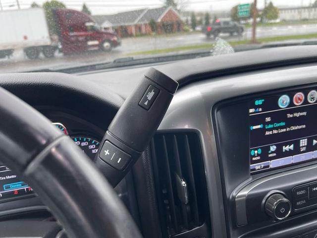 Photo of 2018 Havana Metallic Chevrolet Silverado 1500
