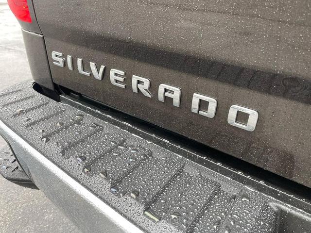 Photo of 2018 Havana Metallic Chevrolet Silverado 1500
