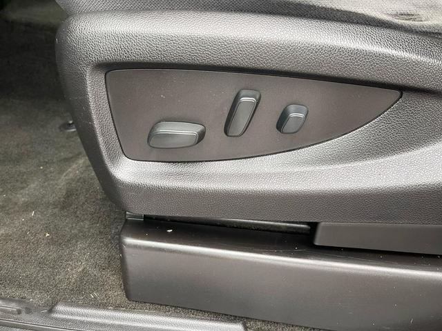 Photo of 2018 Havana Metallic Chevrolet Silverado 1500
