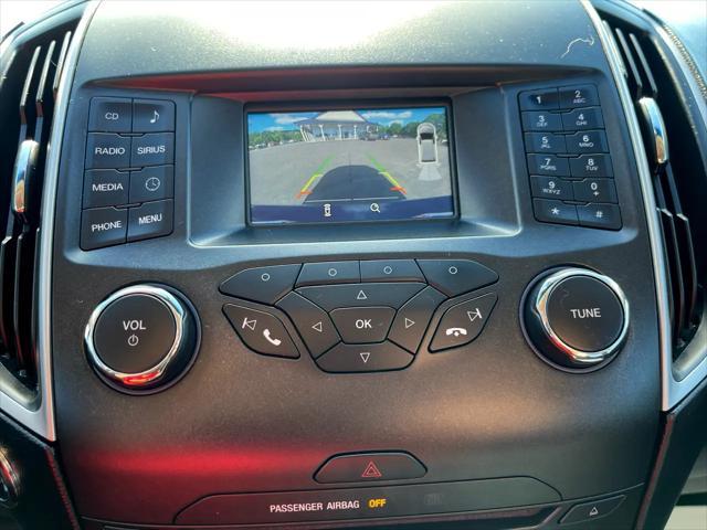 Photo of 2017 Blue Jeans Metallic Ford Edge