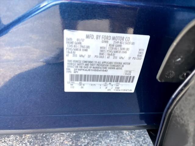 Photo of 2017 Blue Jeans Metallic Ford Edge
