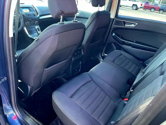 Photo of 2017 Blue Jeans Metallic Ford Edge
