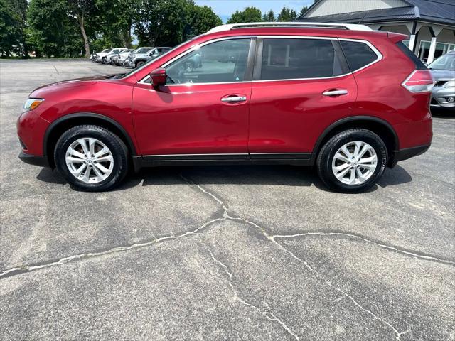 Photo of 2016 Cayenne Red Nissan Rogue