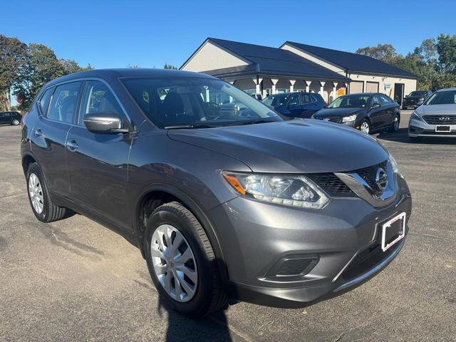 Photo of 2015 Gun Metallic Nissan Rogue