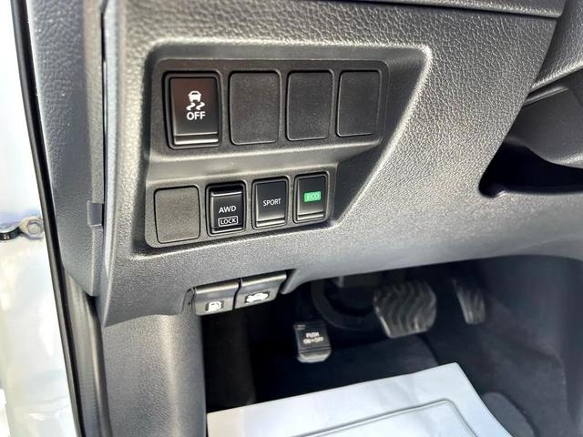 Photo of 2017 Not Specified Nissan Rogue