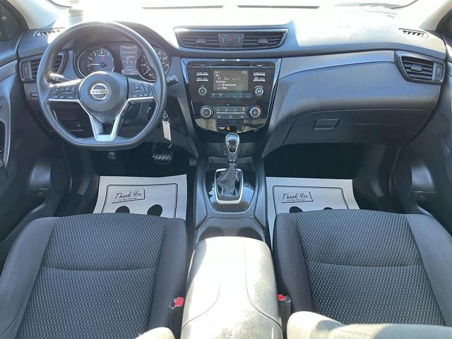 Photo of 2018 Gun Metallic Nissan Rogue Sport