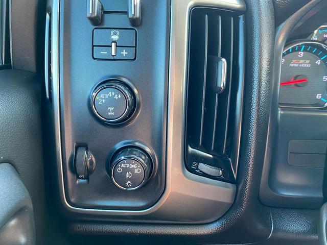 Photo of 2019 Summit White Chevrolet Silverado 1500