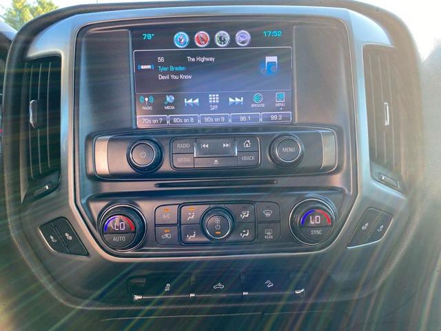 Photo of 2019 Summit White Chevrolet Silverado 1500