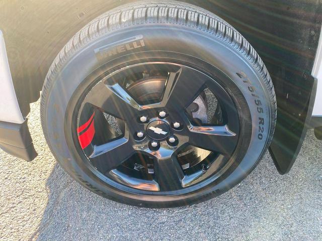 Photo of 2019 Summit White Chevrolet Silverado 1500