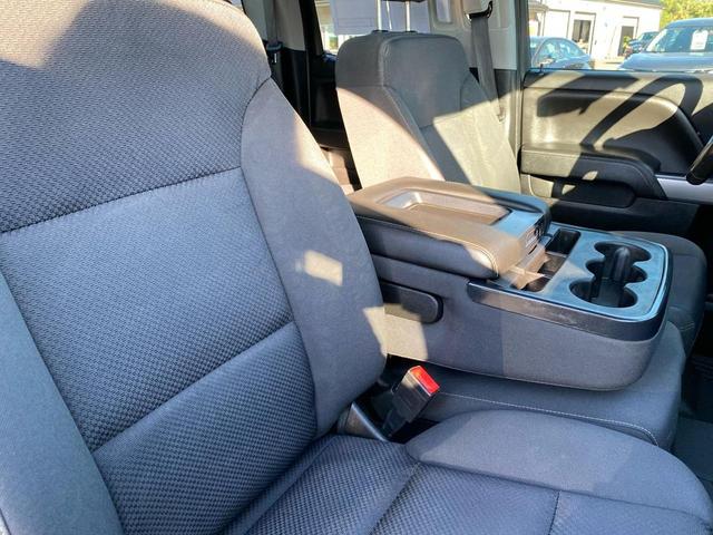 Photo of 2019 Summit White Chevrolet Silverado 1500