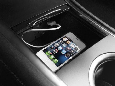 Photo of 2016 Luxe Metallic Lincoln MKC