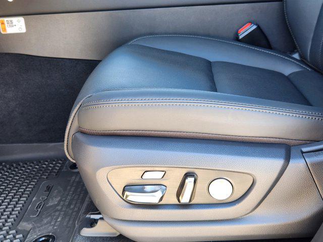 Photo of 2025  Lexus LX 700h
