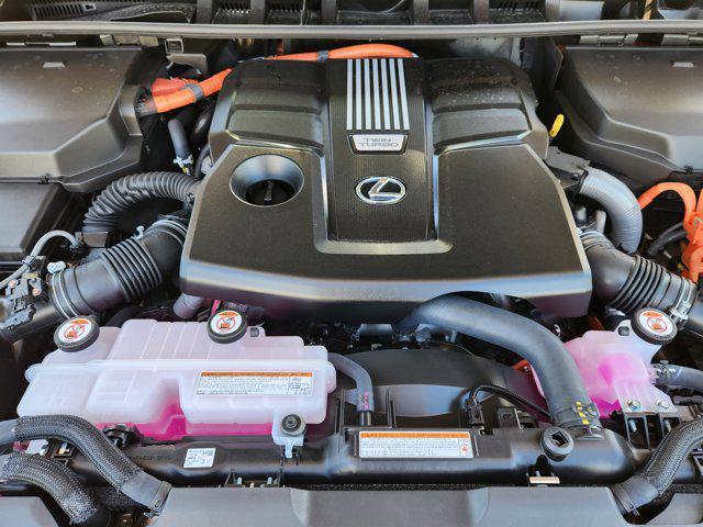 Photo of 2025  Lexus LX 700h