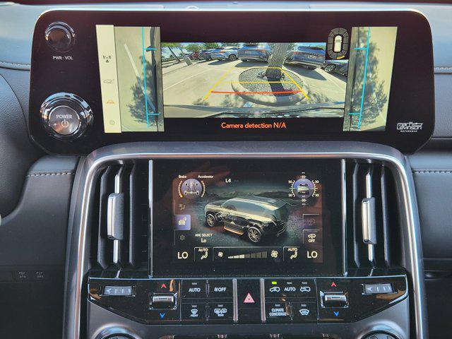 Photo of 2025  Lexus LX 700h