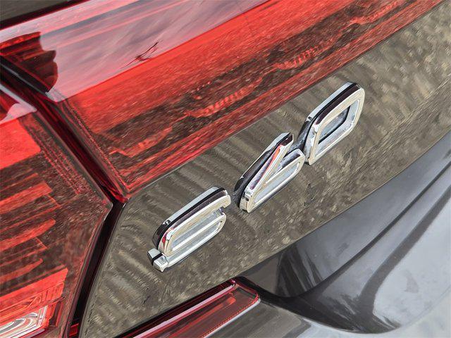 Photo of 2024 Platinum Grey Metallic Volvo S60 Recharge Plug-In Hybrid
