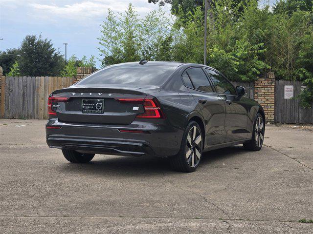 Photo of 2024 Platinum Grey Metallic Volvo S60 Recharge Plug-In Hybrid