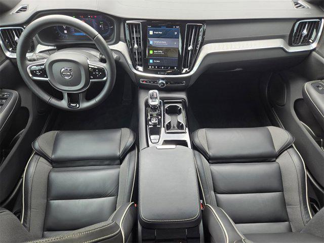 Photo of 2024 Platinum Grey Metallic Volvo S60 Recharge Plug-In Hybrid