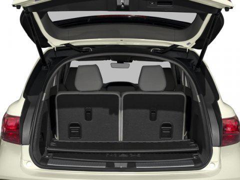 Photo of 2017 Crystal Black Pearl Acura MDX