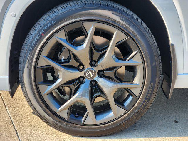 Photo of 2025  Lexus TX 500h