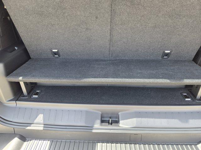 Photo of 2025  Lexus LX 700h