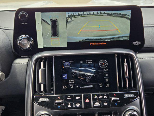 Photo of 2025  Lexus LX 700h