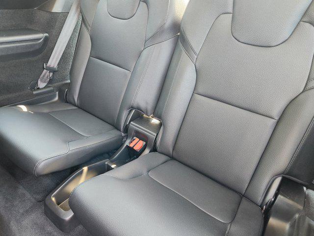 Photo of 2021 Crystal White Metallic Volvo XC90 Recharge Plug-In Hybrid