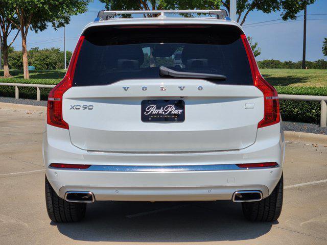 Photo of 2021 Crystal White Metallic Volvo XC90 Recharge Plug-In Hybrid