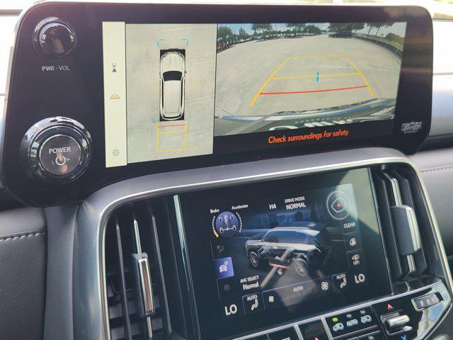 Photo of 2025  Lexus LX 700h