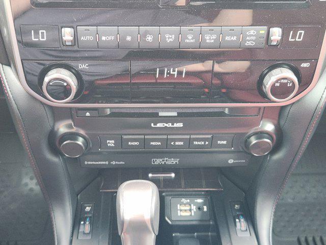 Photo of 2023 Black Onyx Lexus GX 460
