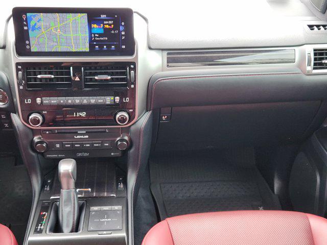 Photo of 2023 Black Onyx Lexus GX 460