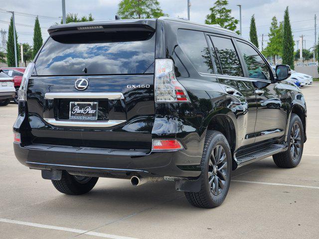 Photo of 2023 Black Onyx Lexus GX 460