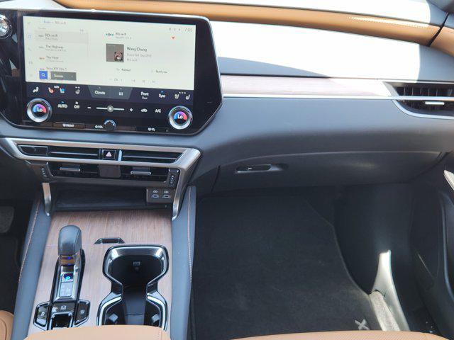 Photo of 2025 Caviar Lexus RX 350
