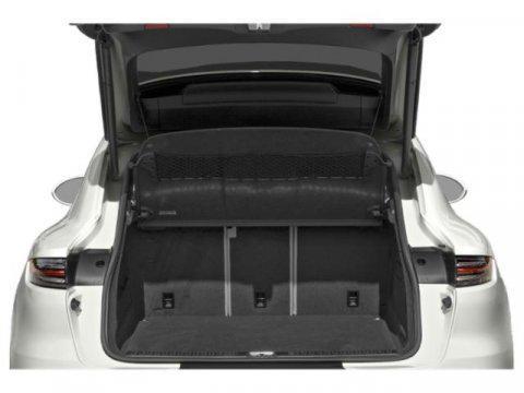Photo of 2023 White Porsche Cayenne
