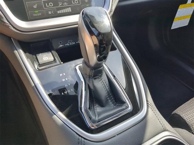 Photo of 2025 Ice Silver Subaru Outback