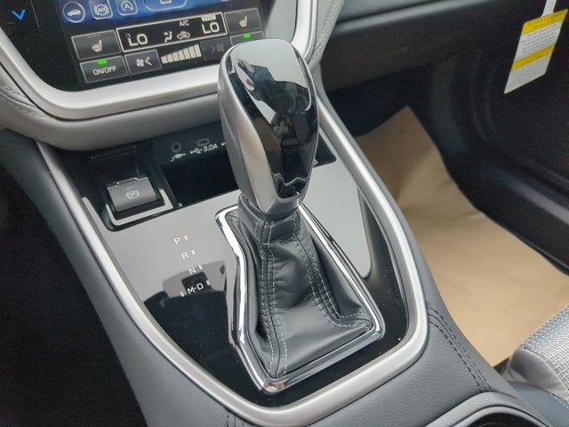Photo of 2025 Crystal White Subaru Outback