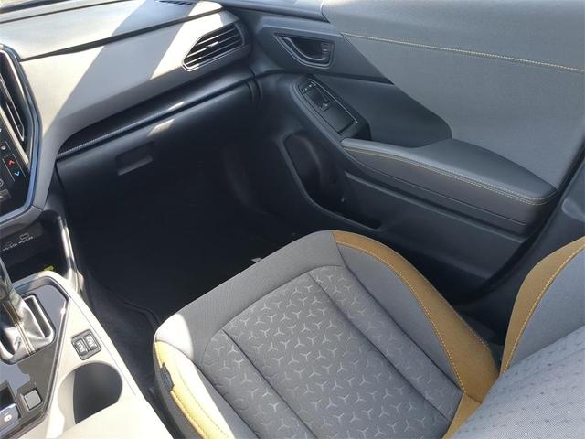 Photo of 2025 Ice Silver Metallic Subaru Crosstrek