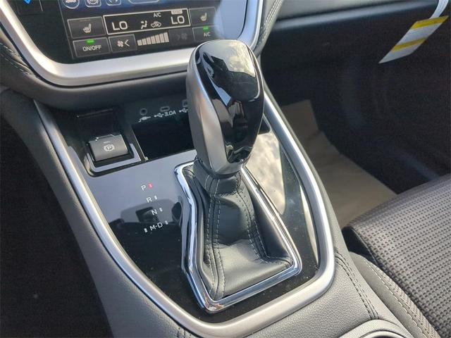Photo of 2025 Ice Silver Subaru Outback